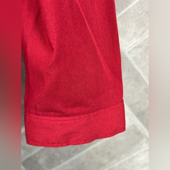 Studio London woman’s red button down 3/4 sleeve top size small - Picture 5 of 7
